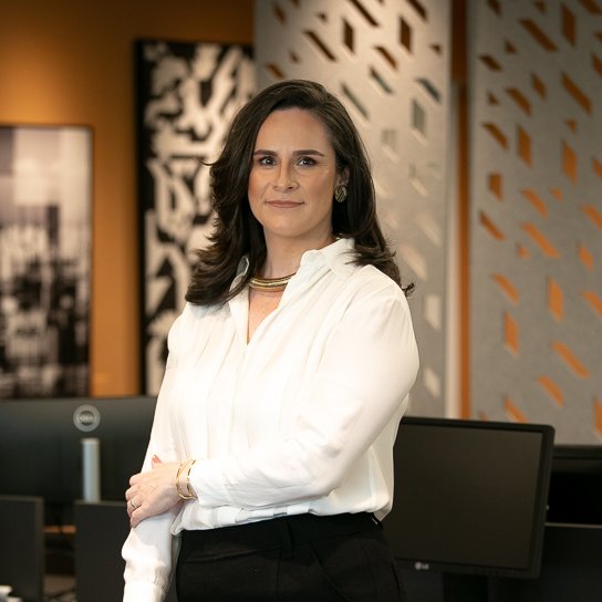 Gláucia Vieira Xavier Lataro